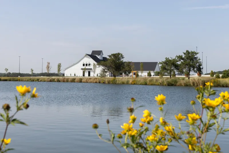 Portfolio image for White Knot Barn