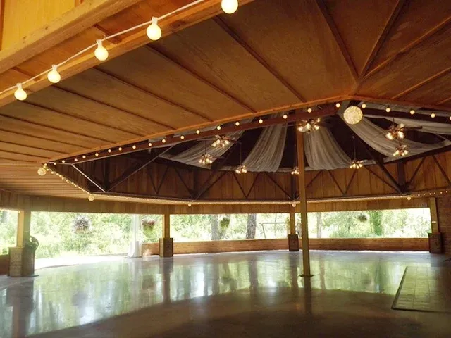 Bridal Veil Venue
